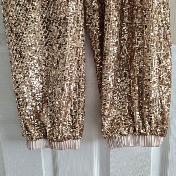 Victoria's Secret Gold Sequin Jogger Lounge/Pajama - Picture 6 of 7